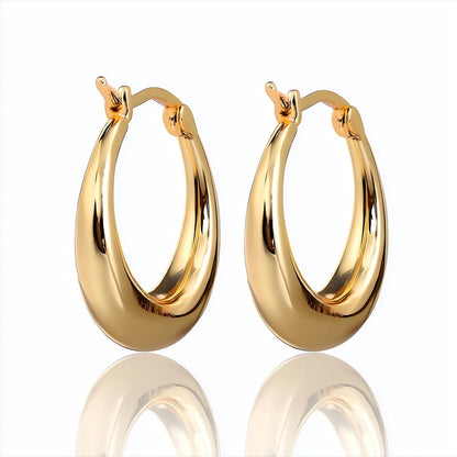 Amy and Annette 14K Gold Graduated Hoop Huggie Earring in 14K Yellow Gold Plated